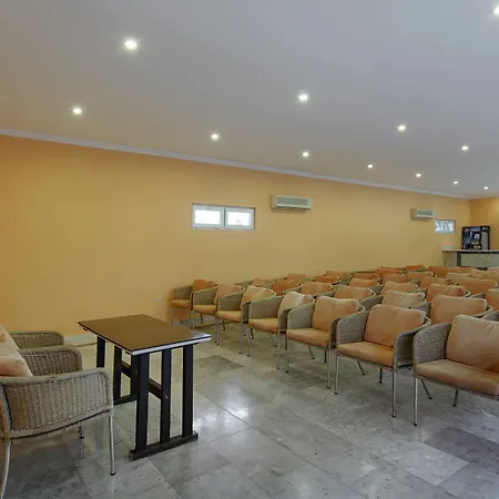 Larissa Club Otel